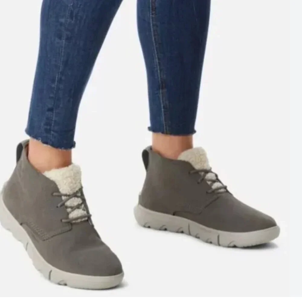 Sorel explorer next drift boots new no box